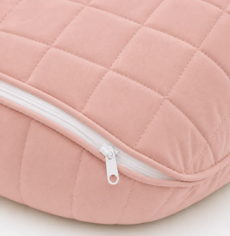 Almofada de Amamentação Quadradinho Rosa Chá - Image 3