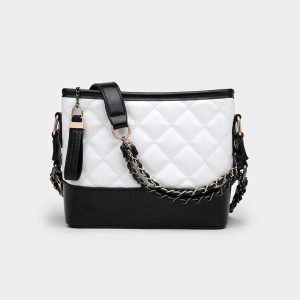 Bolsa em Couro Texturizado com Dupla Alça