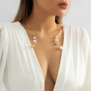 Colar Choker Folheado a Ouro com Pérolas