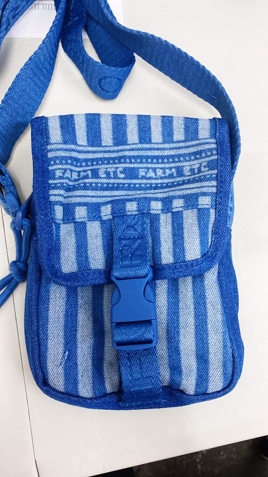 Bolsa Farm Fervo Praia Aloha CariocaJea